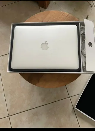 🆘️MacBook Air 13" Plateado.🆘️