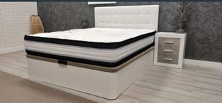 Canapés tapizados con colchones confortables