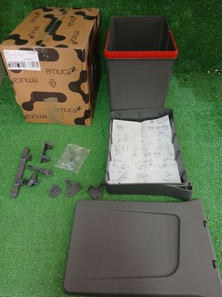 Cubo de basura Emuca de 15 litros