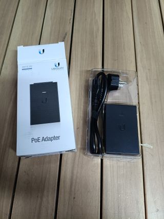 UBIQUITI POE-48-24W Enrutador de red