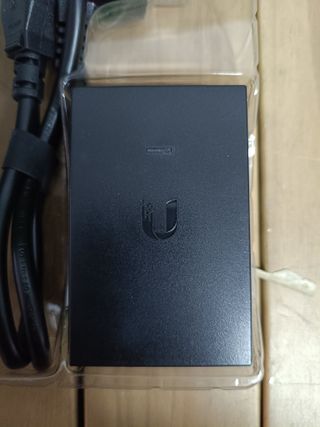 UBIQUITI POE-48-24W Enrutador de red