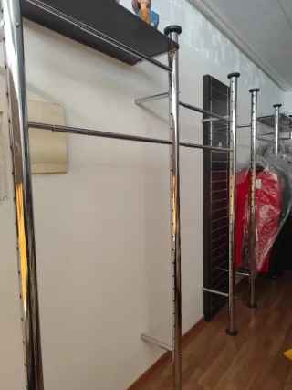 Mobiliario Tienda Modular Negro y Cromado