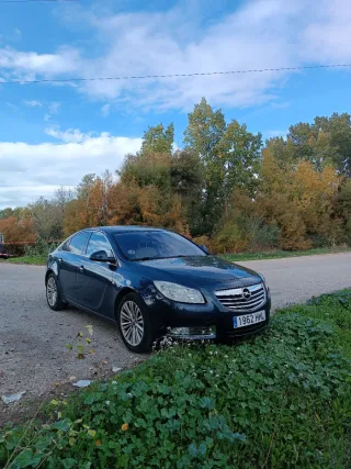 Opel Insignia 2011