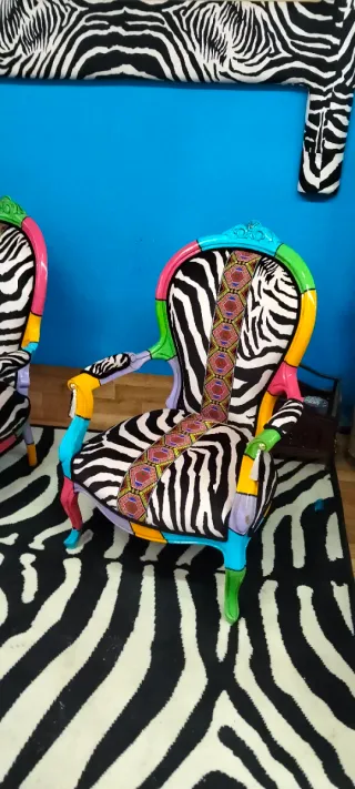 Noleggio di poltrone e sedie per eventi.