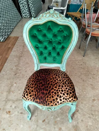 Noleggio di poltrone e sedie per eventi.