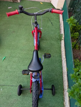 Bicicleta infantil Spiderman