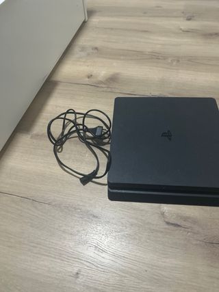 PS4 Slim Sony Nero