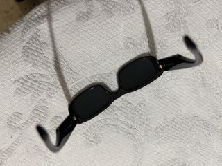 Gafas de sol Miu Miu negras