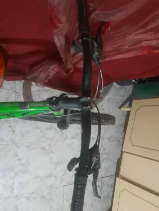 Bicicleta Montaña Verde felt Q520 MTB