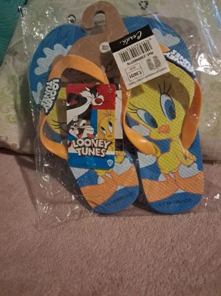 Chanclas Looney Tunes Piolín Talla 30/31