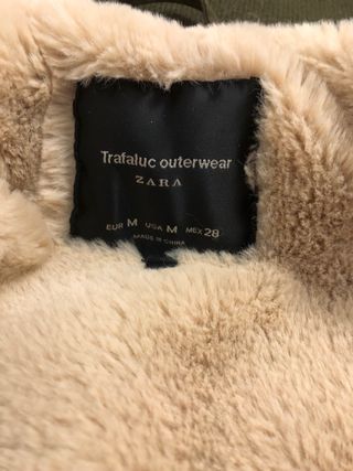 Abrigo Zara verde talla M