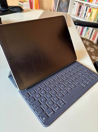 iPad Pro 10.5 con custodia tastiera e Pencil