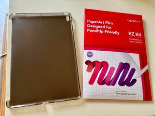 iPad Pro 10.5 con custodia tastiera e Pencil