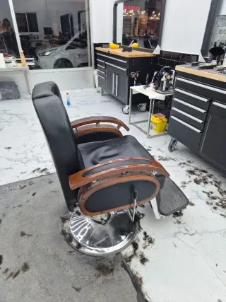 Sillón Barbería Reclinable Negro