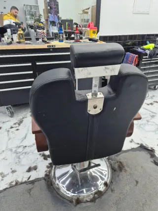 Sillón Barbería Reclinable Negro