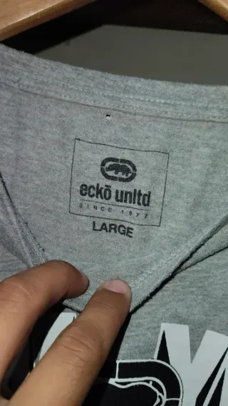 Camiseta Ecko Unltd New York Gris