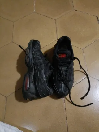 Nike Air Max 95 Zapatillas Negras Rojas
