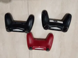 Controller per PlayStation 4 da esaminare