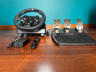 Logitech G920 Driving Force Volante e Pedali