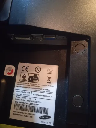 Monitor Samsung Plata