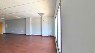 Oficina en venta en Salteras