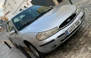 Ford Mondeo 2000