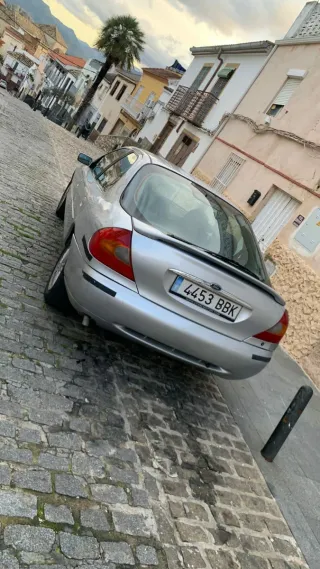 Ford Mondeo 2000