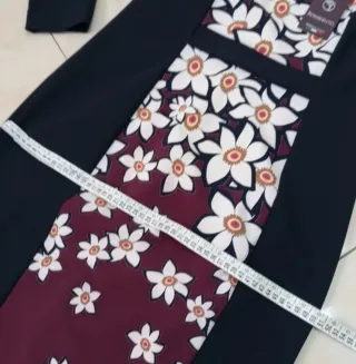 Abito midi elegante floreale nero XXL