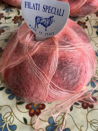 Gomitoli di lana mohair 300 gr nuovi