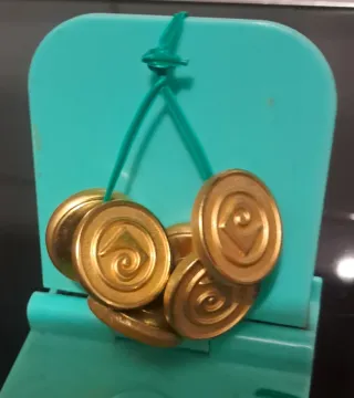 Botones antiguos dorados