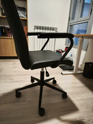 Silla giratoria de escritorio