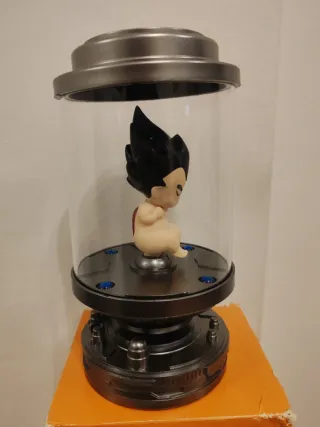 Figura Dragon Ball Z Vegeta bebé