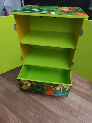 2 piezas, Armario y escritorio infantil