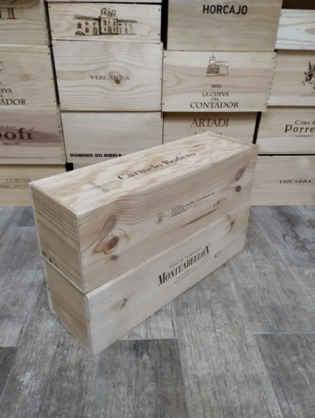 2 Cajas gigantes de madera con tapa corredera.
