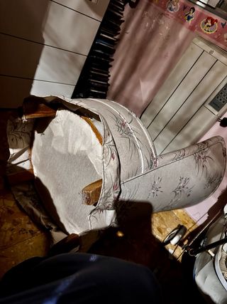 Butaca descalzadora vintage floral