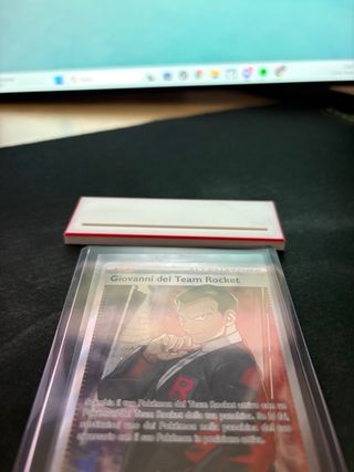 Carta Allenatore Giovanni del Team Rocket e suppor