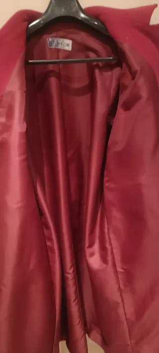 Abrigo Burdeos Morgar