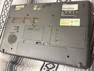 Portátil Toshiba Satellite L500-11W