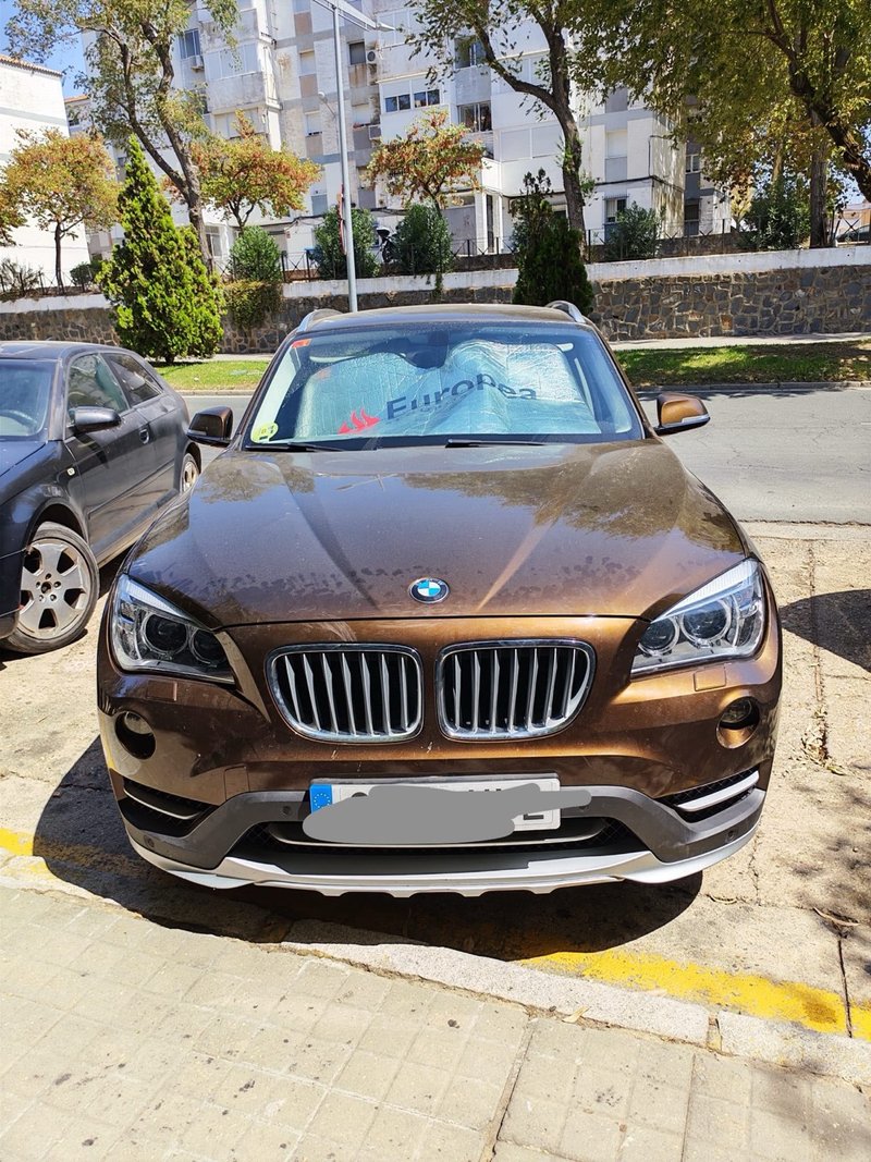 BMW X1 2014 coche nacional y ultimo mantenimiento - foto 1