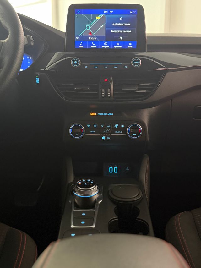 FORD Kuga STLine 2.5 Duratec FHEV 4x4 Auto