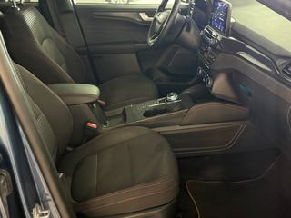 FORD Kuga STLine 2.5 Duratec FHEV 4x4 Auto