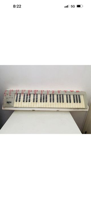 Roland PC-180 Controlador Teclado MIDI