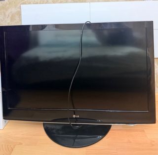 Televisor LG 45”
