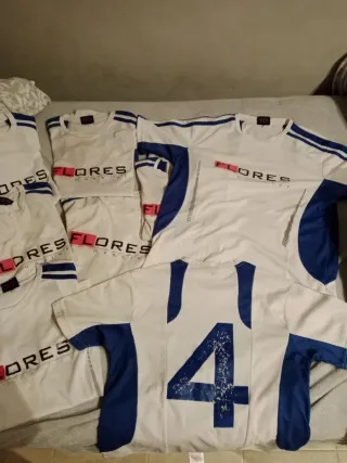 10 + 1 (portero) Camisetas fútbol 8 o fútbol sala.