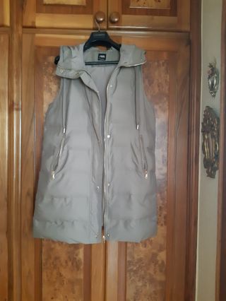 Chaleco Zara Beige
