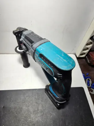 Taladro Percutor Makita 18V LXT