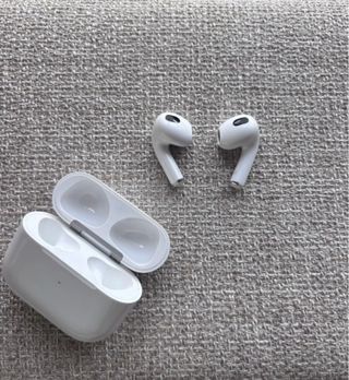 Apple AirPods 3ª Generación