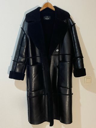 Abrigo doble faz negro Stradivarius