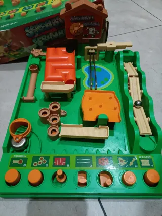 Tomy Screwball Scramble Gioco da Tavolo