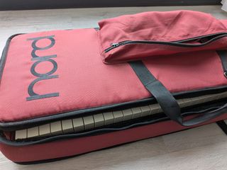 Nord Electro 4D 61 Teclas